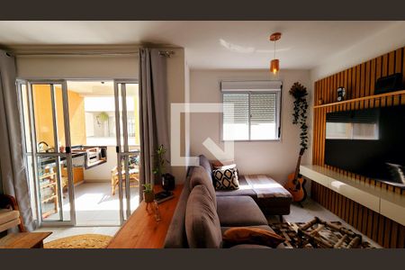 Sala de apartamento à venda com 2 quartos, 70m² em Horto Santo Antonio, Jundiaí