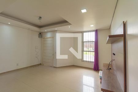 Sala de casa à venda com 3 quartos, 113m² em Igara, Canoas