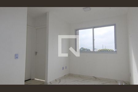 Sala de apartamento para alugar com 2 quartos, 43m² em Jardim Egle, São Paulo