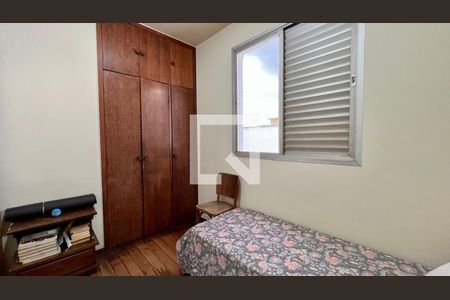 quarto de apartamento à venda com 4 quartos, 120m² em Santo Antônio, Belo Horizonte