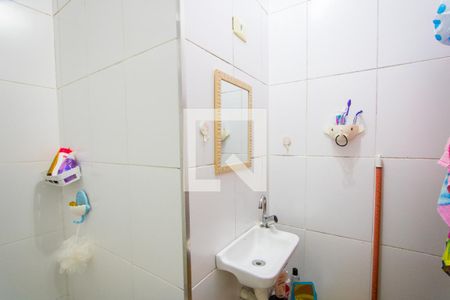 Apartamento à venda com 93m², 3 quartos e 2 vagas Apartamento à venda com 93m², 3 quartos e 2 vagasBanheiro social