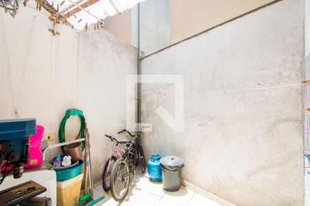 Apartamento à venda com 93m², 3 quartos e 2 vagas Apartamento à venda com 93m², 3 quartos e 2 vagasÁrea de serviço