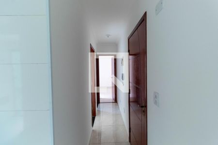 Corredor de apartamento para alugar com 2 quartos, 73m² em Vila Talarico, São Paulo