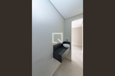 Lavabo de apartamento para alugar com 2 quartos, 61m² em Buritis, Belo Horizonte