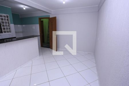 Sala de apartamento para alugar com 2 quartos, 65m² em Setor de Desenvolvimento Econômico (taguatinga), Brasília