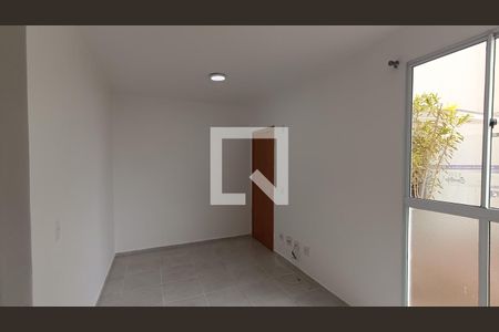 Sala de apartamento para alugar com 2 quartos, 56m² em Loteamento Dinora Rosa, Sorocaba