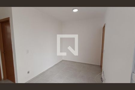 Sala de apartamento para alugar com 2 quartos, 56m² em Loteamento Dinora Rosa, Sorocaba