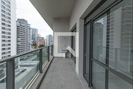 Varanda - Lavanderia de apartamento para alugar com 1 quarto, 33m² em Itaim Bibi, São Paulo