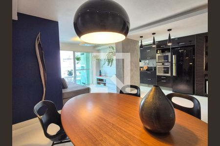 Sala de apartamento para alugar com 3 quartos, 93m² em Recreio dos Bandeirantes, Rio de Janeiro