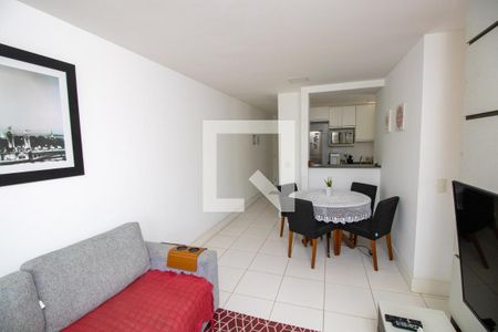 Sala de apartamento para alugar com 2 quartos, 62m² em Recreio dos Bandeirantes, Rio de Janeiro