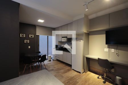 Studio de kitnet/studio para alugar com 1 quarto, 32m² em Vila Gomes Cardim, São Paulo