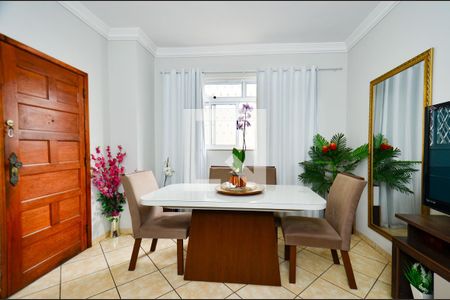 Sala de estar de apartamento à venda com 2 quartos, 76m² em Sagrada Família, Belo Horizonte