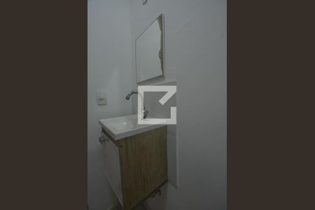 Lavabo de casa de condomínio à venda com 3 quartos, 55m² em Cascadura, Rio de Janeiro