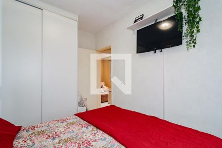 Quarto 1 de apartamento à venda com 2 quartos, 47m² em Jardim Maria Rosa, Taboão da Serra