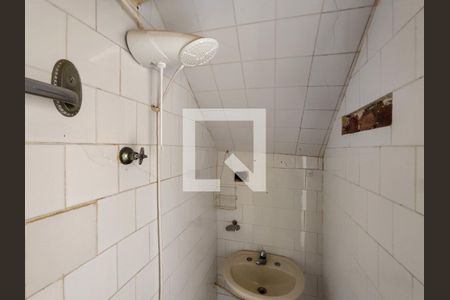 Casa à venda com 150m², 2 quartos e 1 vaga Casa à venda com 150m², 2 quartos e 1 vagaBanheiro de serviço