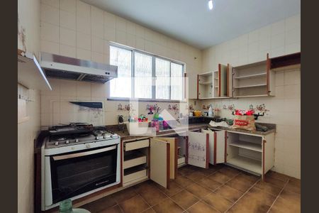 Casa à venda com 150m², 2 quartos e 1 vaga Casa à venda com 150m², 2 quartos e 1 vagaCozinha