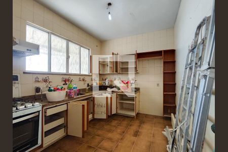 Casa à venda com 150m², 2 quartos e 1 vaga Casa à venda com 150m², 2 quartos e 1 vagaCozinha