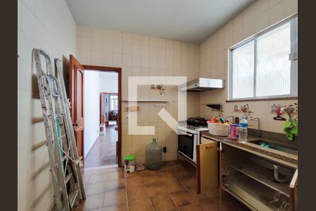 Casa à venda com 150m², 2 quartos e 1 vaga Casa à venda com 150m², 2 quartos e 1 vagaCozinha