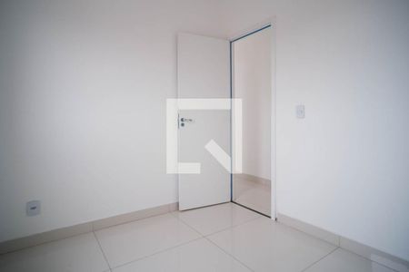 Quarto 1 de apartamento à venda com 2 quartos, 49m² em Vila Nhocuné, São Paulo