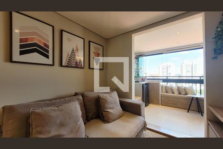 Sala de apartamento à venda com 3 quartos, 84m² em Vila Iza, Campinas