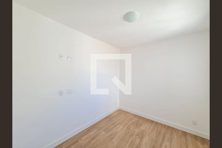 Quarto 2 de apartamento para alugar com 2 quartos, 44m² em Vila Itapegica, Guarulhos