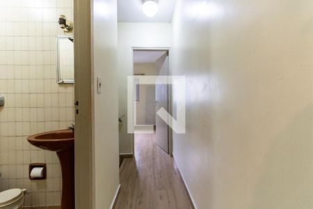 Corredor de casa à venda com 2 quartos, 149m² em Jardim Patente Novo, São Paulo