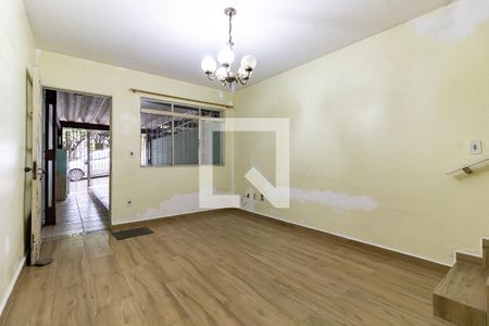 Sala de casa à venda com 2 quartos, 149m² em Jardim Patente Novo, São Paulo