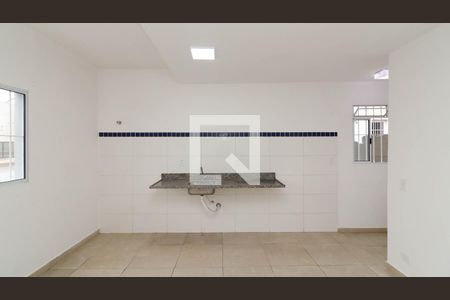 Sala/Cozinha de casa de condomínio para alugar com 2 quartos, 48m² em Jardim Nordeste, São Paulo