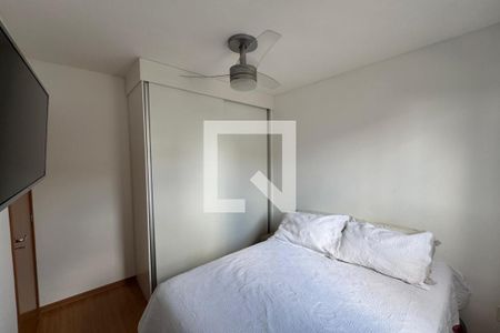 Dormitório 01 de apartamento para alugar com 2 quartos, 45m² em Residencial Jequitibá, Ribeirão Preto