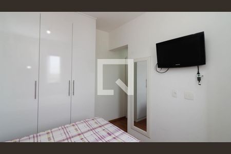 Quarto 1 de apartamento para alugar com 2 quartos, 52m² em Vila Paranagua, São Paulo