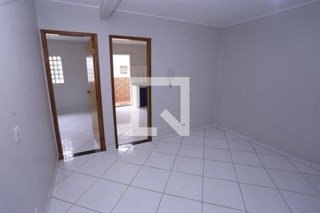 Sala de apartamento para alugar com 2 quartos, 65m² em Setor de Desenvolvimento Econômico (taguatinga), Brasília