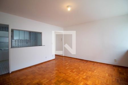 Sala de apartamento à venda com 2 quartos, 83m² em Cerqueira César, São Paulo