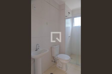 Banheiro de apartamento à venda com 2 quartos, 65m² em Centro, Guarulhos