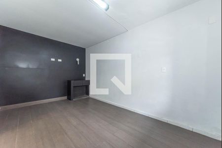 Sala de TV de casa à venda com 4 quartos, 250m² em Ipiranga, São Paulo