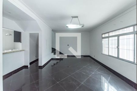 Sala de casa à venda com 4 quartos, 250m² em Ipiranga, São Paulo