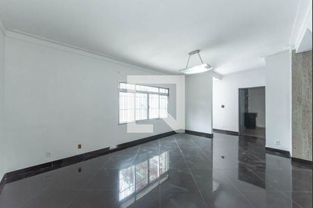 Sala de casa à venda com 4 quartos, 250m² em Ipiranga, São Paulo