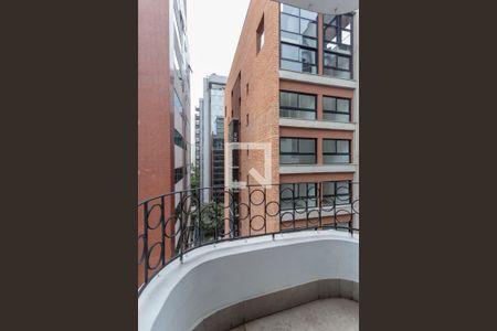 Varanda de apartamento à venda com 1 quarto, 117m² em Itaim Bibi, São Paulo