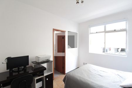 Suíte de apartamento para alugar com 2 quartos, 85m² em Ouro Preto, Belo Horizonte