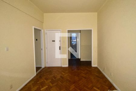 Sala de apartamento para alugar com 3 quartos, 80m² em Centro, Rio de Janeiro