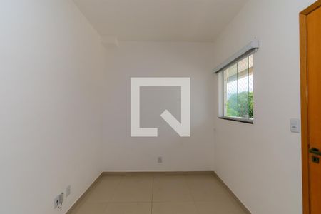 Sala de apartamento para alugar com 2 quartos, 34m² em Vila Antonieta, São Paulo