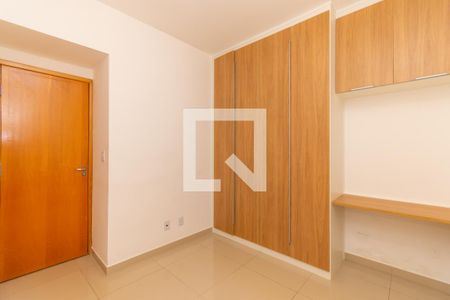 Quarto 1 de apartamento para alugar com 2 quartos, 34m² em Vila Antonieta, São Paulo