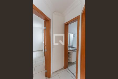 Rouparia de apartamento para alugar com 2 quartos, 104m² em Renascença, Belo Horizonte