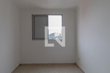 Quarto 1 de apartamento à venda com 2 quartos, 49m² em Vila Carmosina, São Paulo