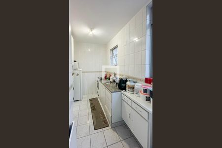 Cozinha de apartamento à venda com 3 quartos, 70m² em Havaí, Belo Horizonte