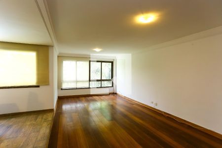 Sala 1 de apartamento para alugar com 4 quartos, 200m² em Real Parque, São Paulo