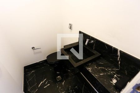 Lavabo de apartamento à venda com 4 quartos, 200m² em Real Parque, São Paulo