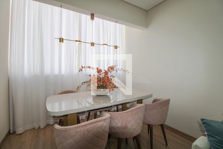 Sala de apartamento para alugar com 2 quartos, 97m² em Centro, Campinas