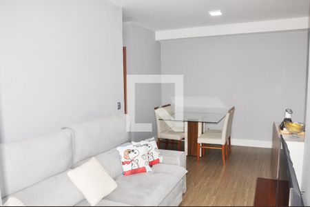 Sala e Sala de Jantar de apartamento para alugar com 2 quartos, 64m² em Vila Mangalot, São Paulo