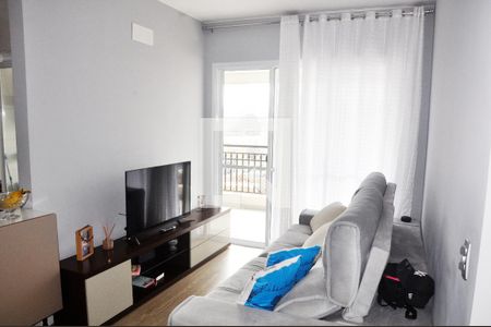 Sala e Sala de Jantar de apartamento para alugar com 2 quartos, 64m² em Vila Mangalot, São Paulo