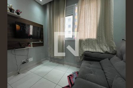 Sala de apartamento para alugar com 2 quartos, 32m² em Jardim Celeste, São Paulo